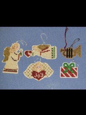 Mill Hill Christmas Glass Beaded OrnamentsLot Of Five (5)